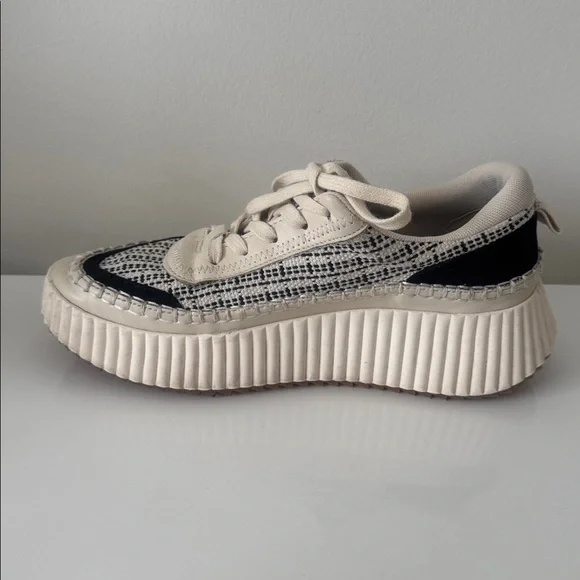 Dolce Vita Dolen Cream and Black Casual Shoes 7.5/8 - Picture 7 of 8